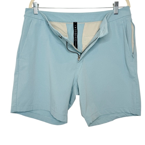 Lululemon Men’s Commission Classic-Fit Short 7" Ventlight Breeze Blue 34 Waist - Picture 3 of 7